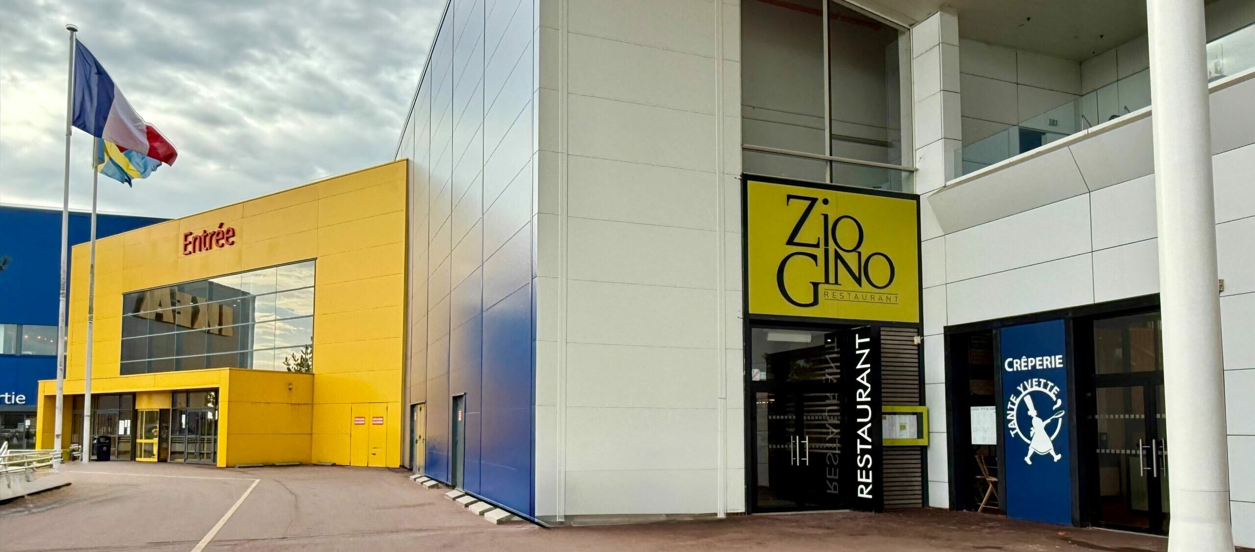 entrée parking IKEA